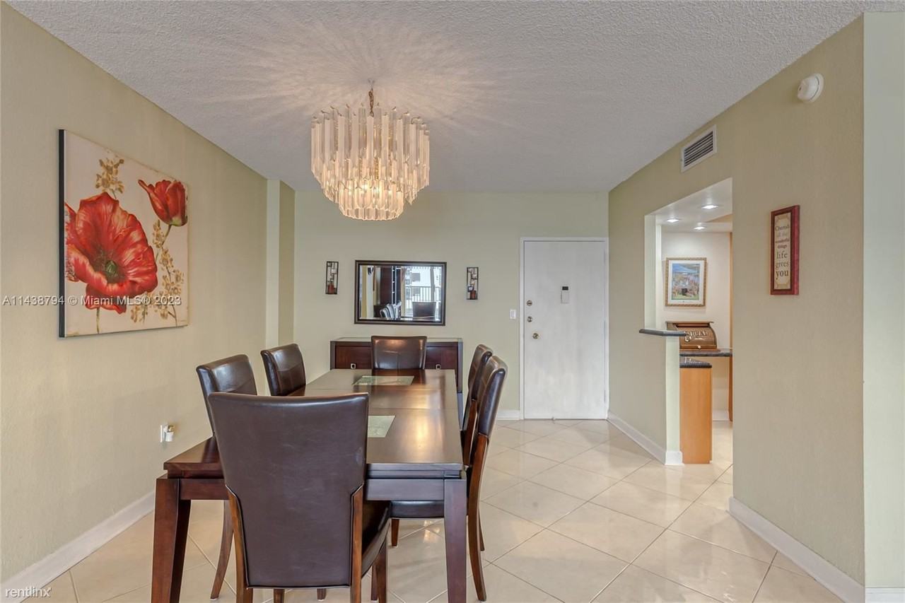 1980 S Ocean Dr - Photo 3 of 10