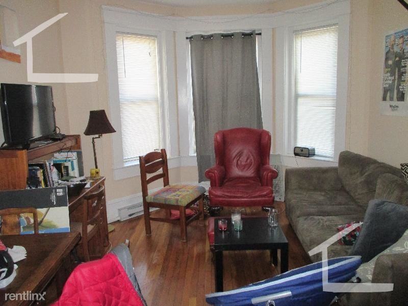 883 Huntington Ave - Photo 2 of 8