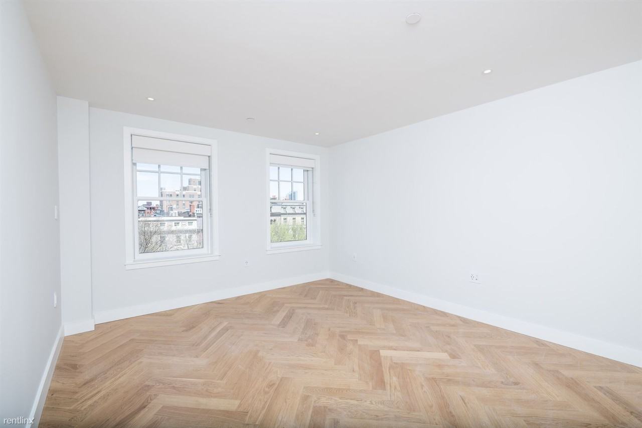 12 Commonwealth Ave - Photo 3 of 13