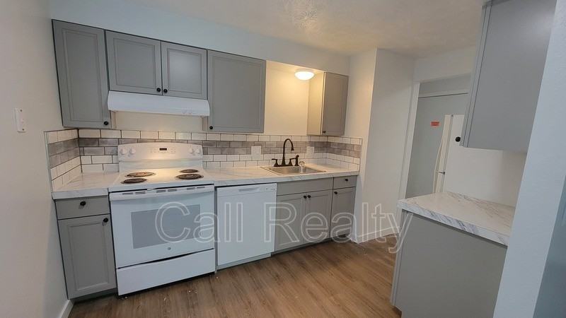 2815 E 27th Ave #6 - Photo 2 of 10