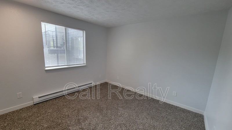 2815 E 27th Ave #6 - Photo 7 of 10