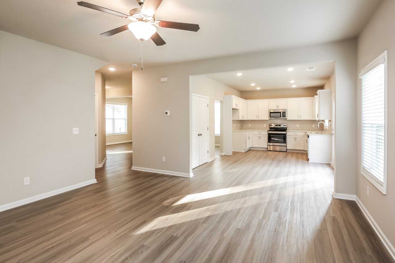 3322 3322 SE Alder Ct - Photo 6 of 40