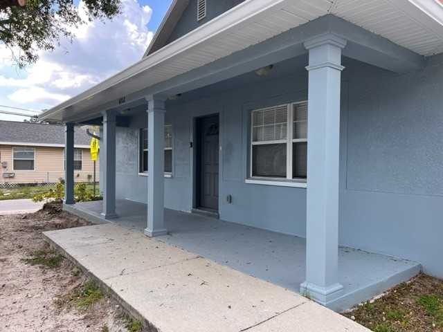 4202 E Louisiana Ave - Photo 3 of 33