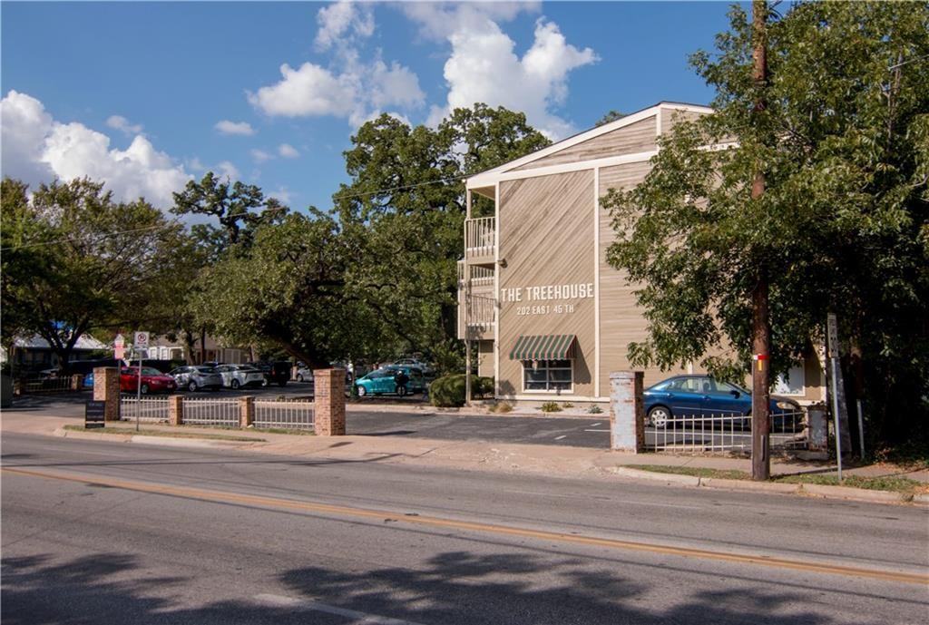 202 E 45th St #203 - Photo 3 of 21