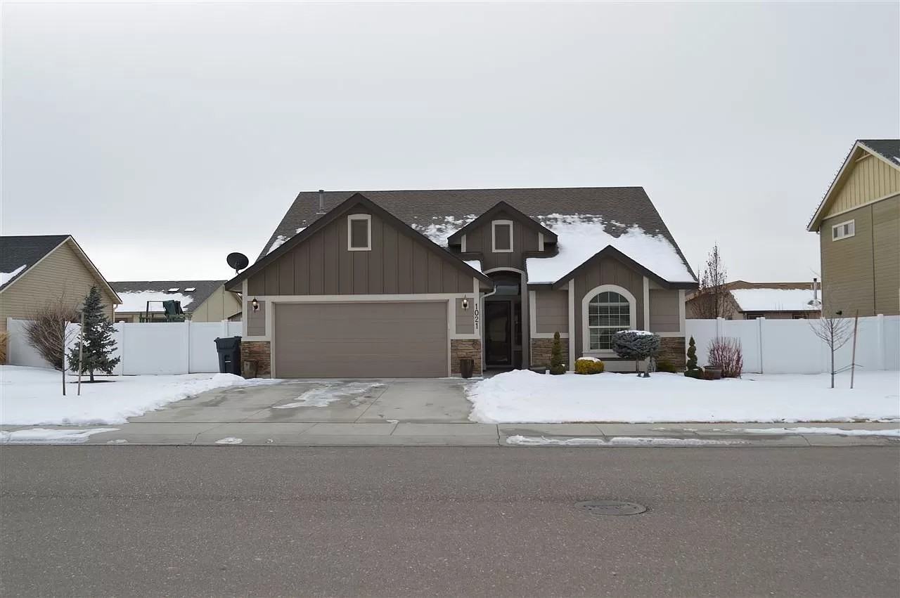 1021 Park Ave - Photo 3 of 35