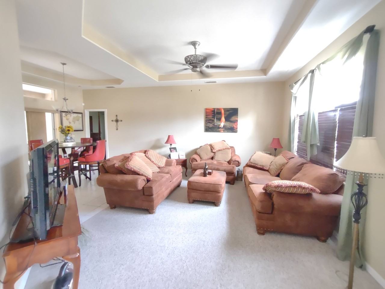 6 Statice Ct - Photo 2 of 20