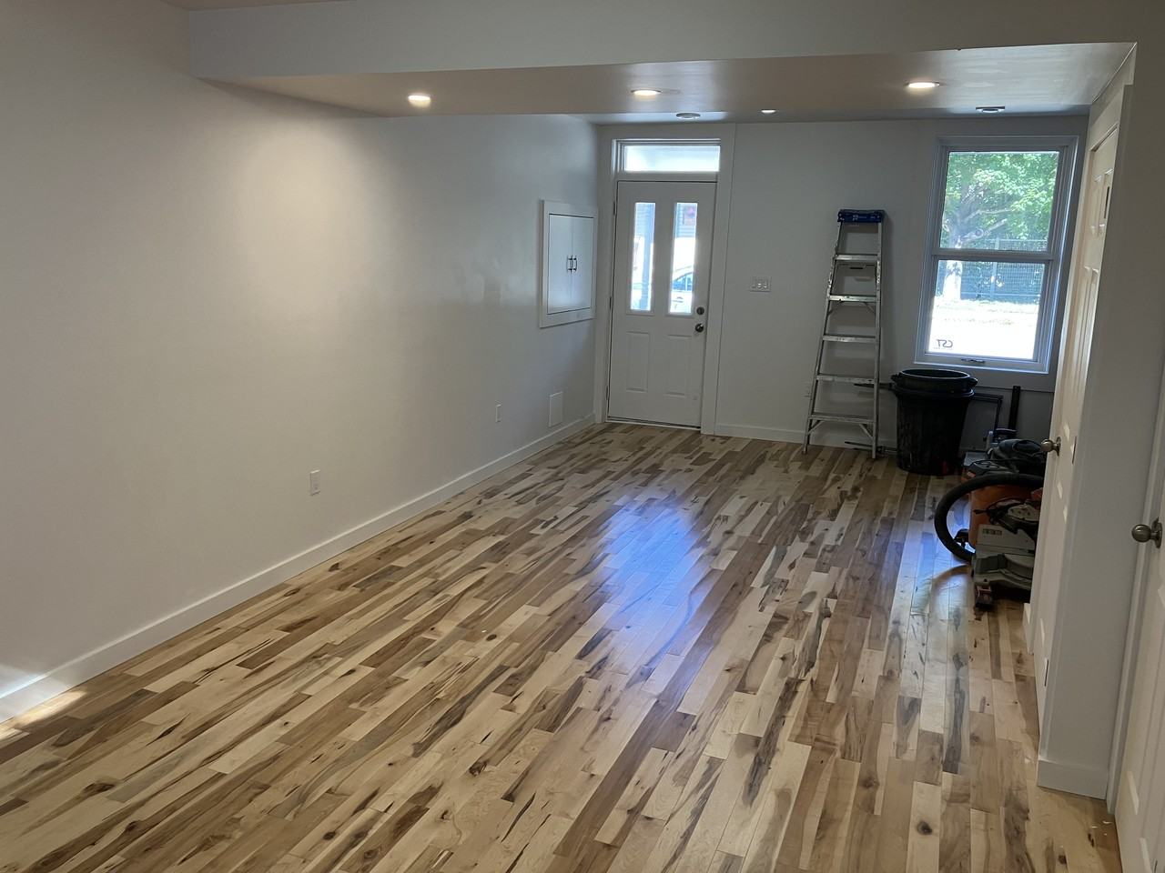 174 Bolton Street - Photo 3 of 41