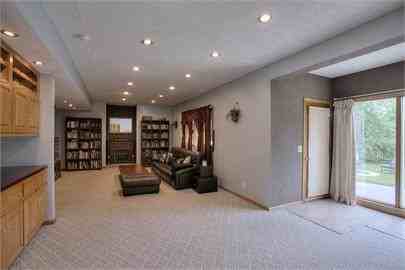 2118 Crest Ridge Dr - Photo 3 of 50