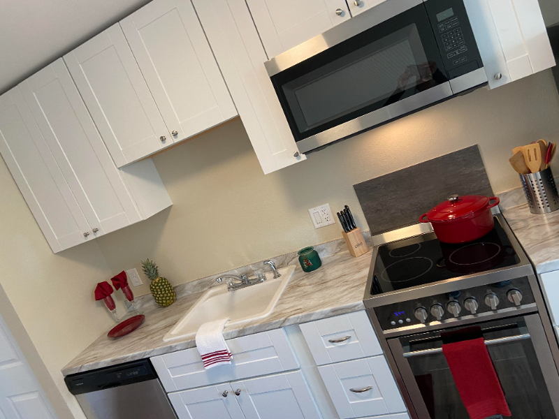 810 Yucca Dr #810-1 - Photo 3 of 14