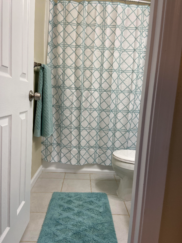 810 Yucca Dr #810-1 - Photo 5 of 14