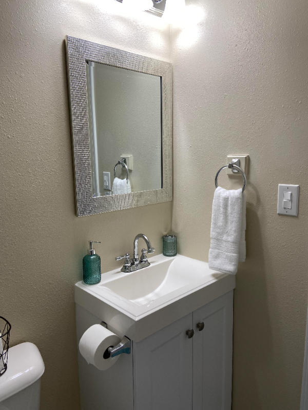 810 Yucca Dr #810-1 - Photo 6 of 14