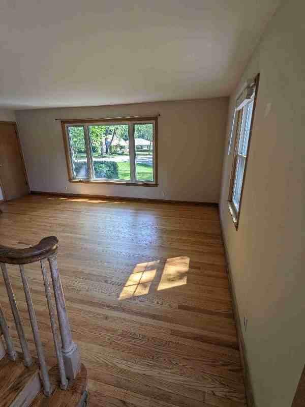 251 N 116th St - Photo 3 of 19