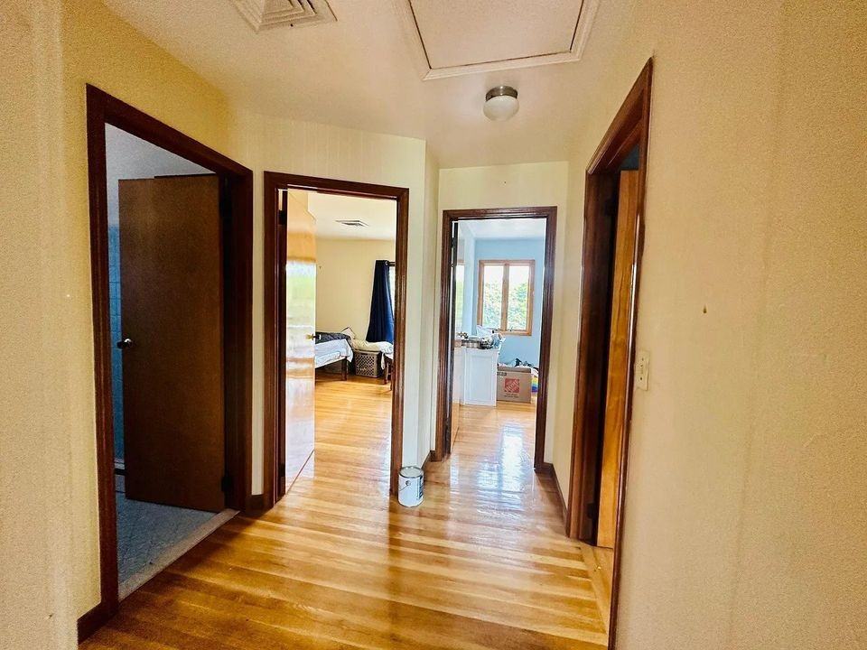 36 10th Street 2FL - Photo 2 of 7