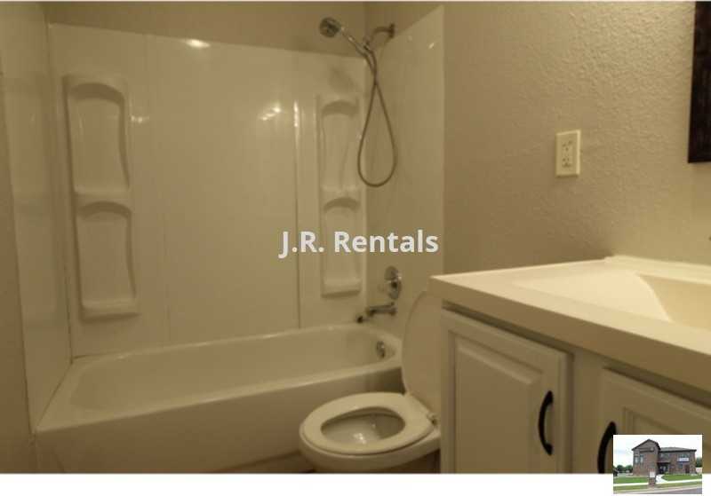 2102 Hunt Dr #B - Photo 5 of 10