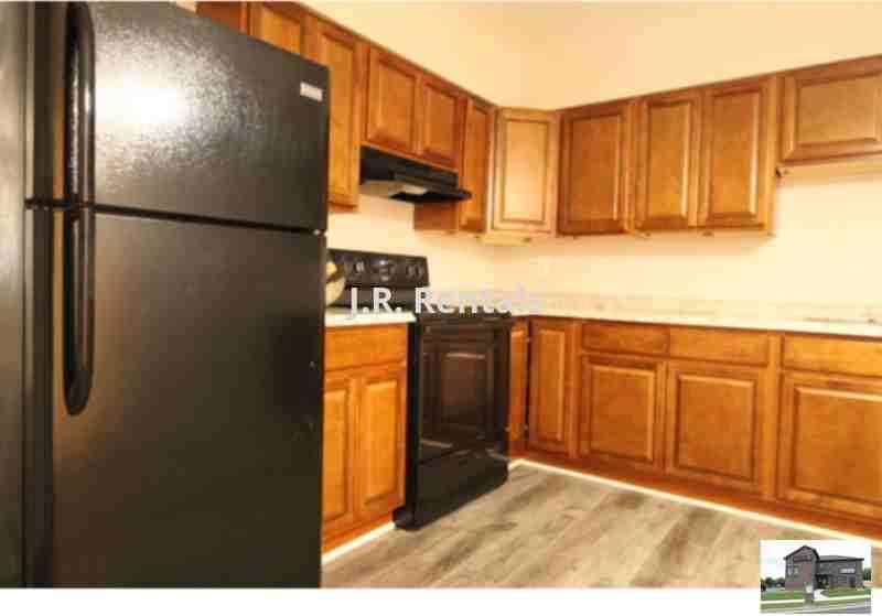 2102 Hunt Dr #B - Photo 7 of 10