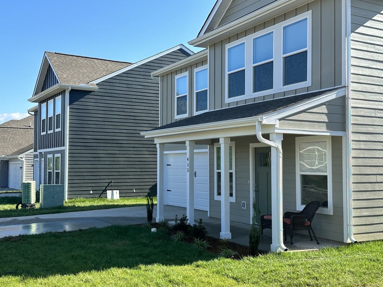 405 Standard Avenue #NA - Photo 2 of 13