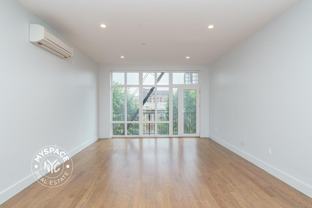 101 Varet St #3B - Photo 1 of 1