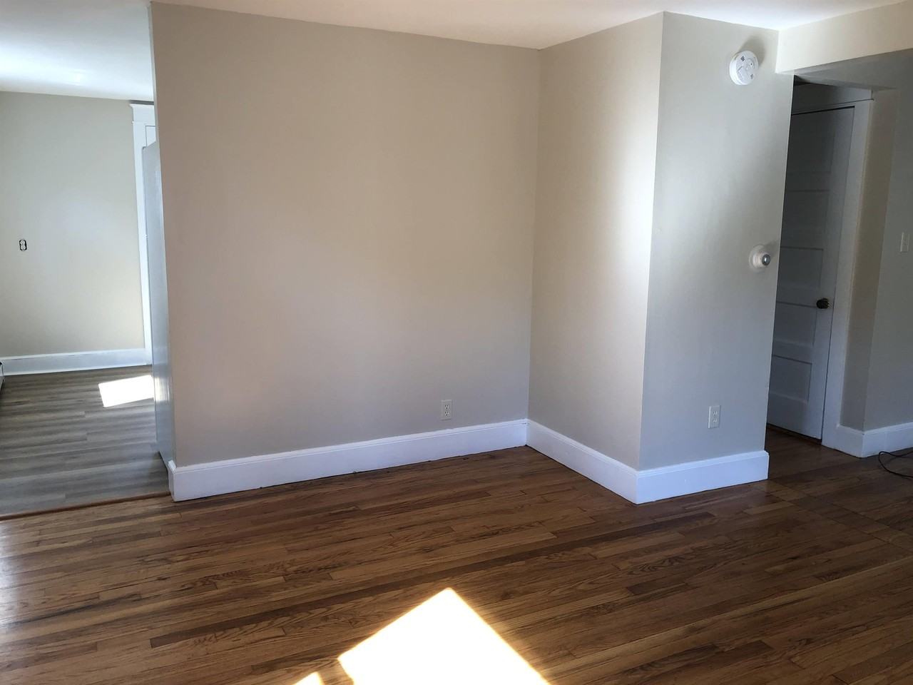 121 Wellington Rd #1 - Photo 5 of 23
