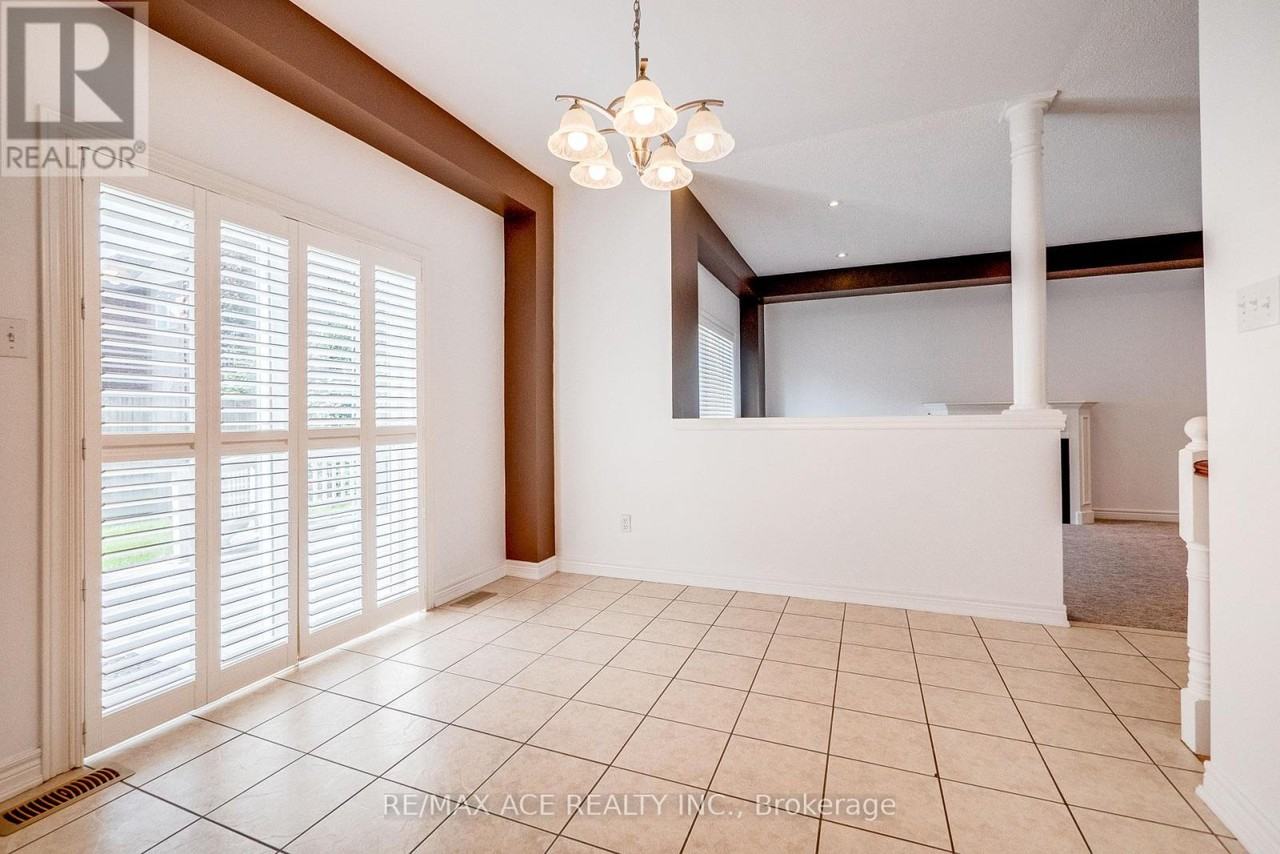 46 Bridgenorth Crescent - Photo 2 of 6