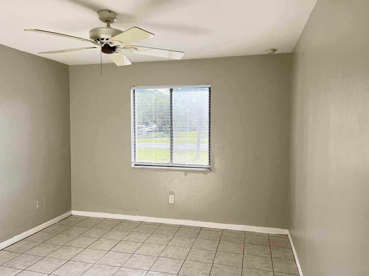 940 Se 24th Ave #940 - Photo 5 of 14