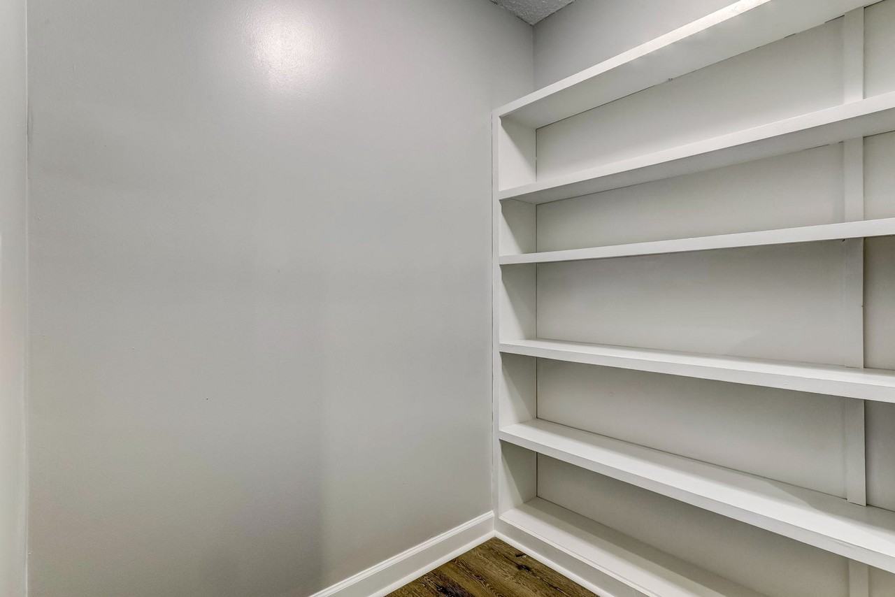 Duke Rd - Photo 5 of 9