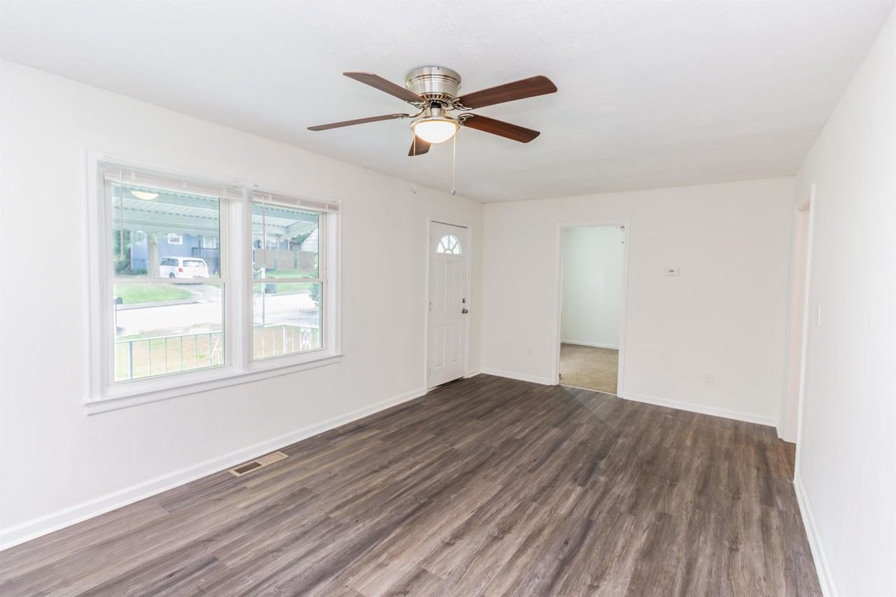 231 Maple St #1 - Photo 4 of 25