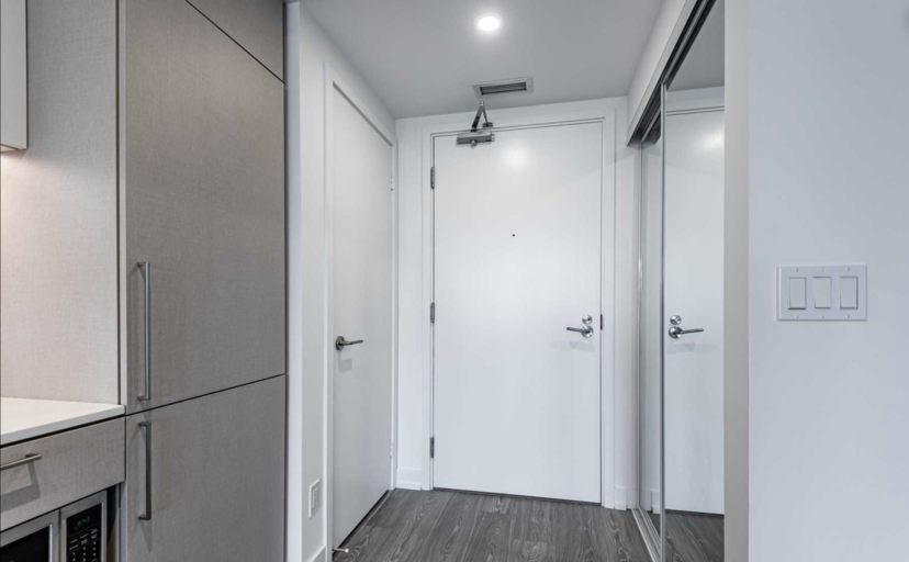 19 Western Battery Rd #1603