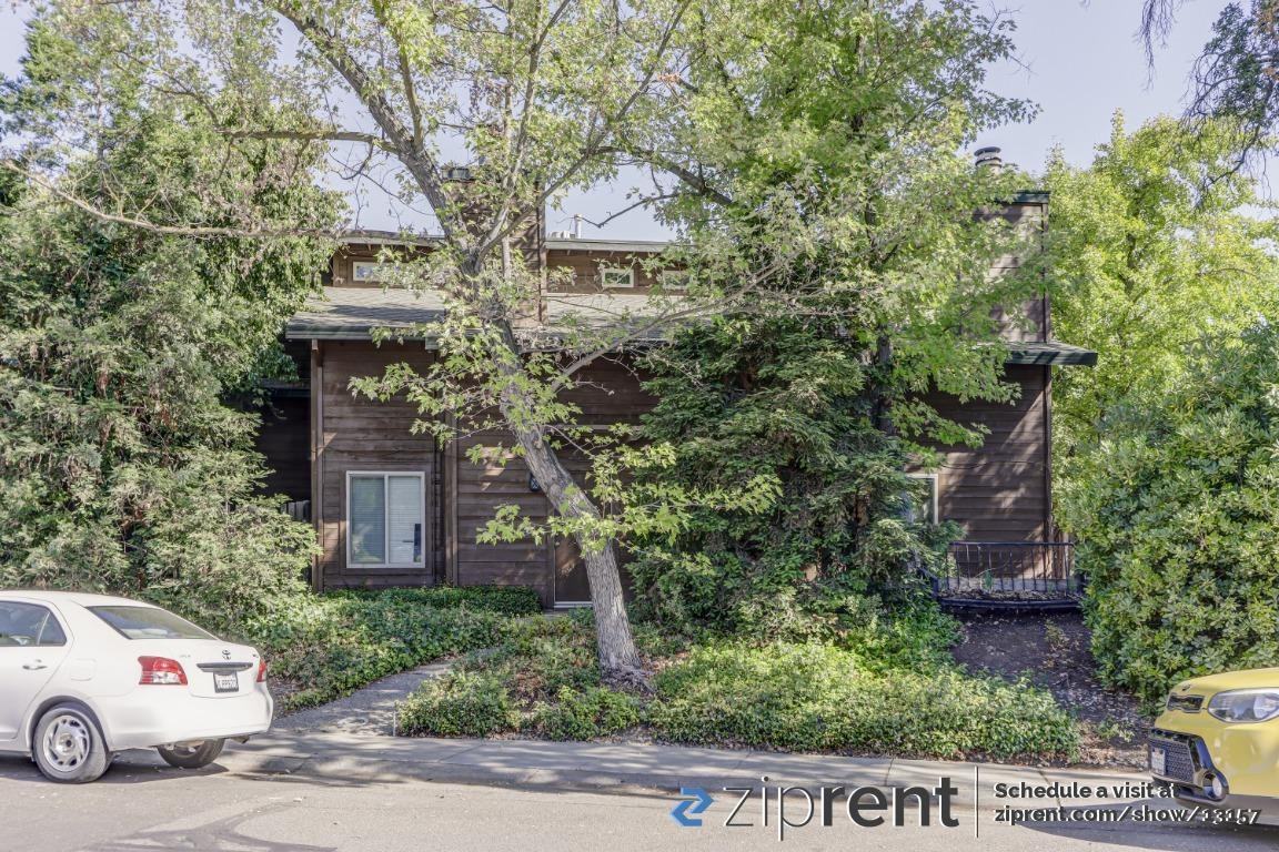 1311 Drake Dr - Photo 2 of 20