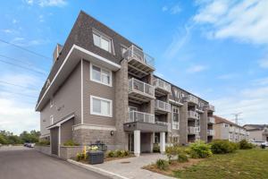 featured image of 150 Whispering Winds Way