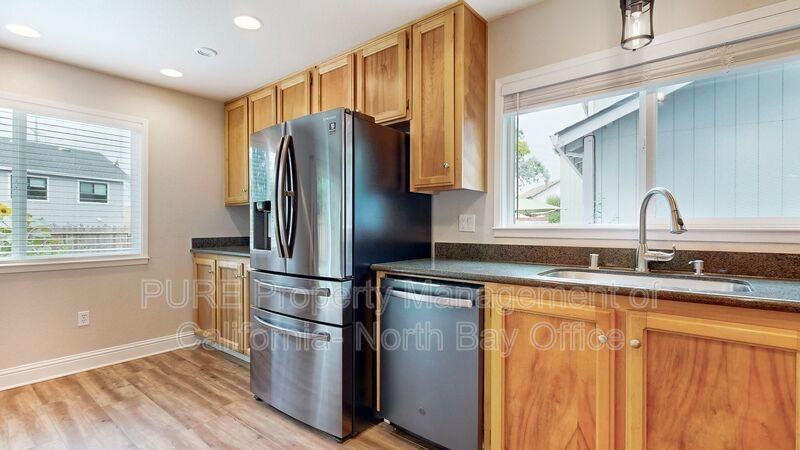 389 Manka Cir - Photo 3 of 28