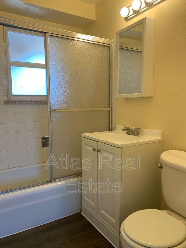 3444 Depew St - Photo 3 of 7