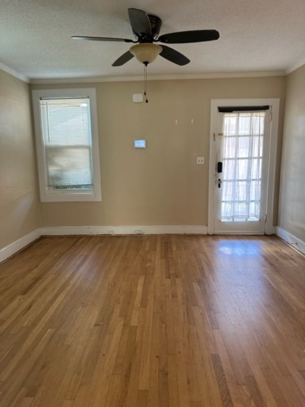 705 Michaelmas Ave - Photo 3 of 8