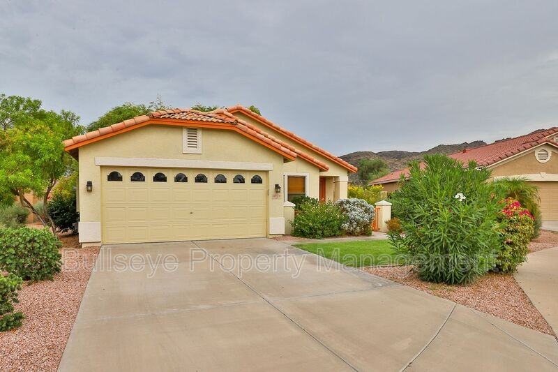 9017 S 11th Pl - Photo 3 of 20