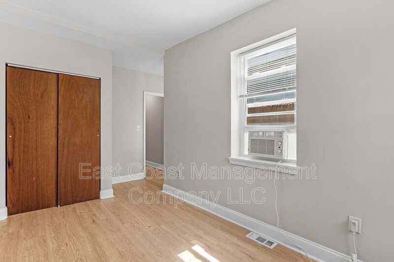 1510 N Stricker St - Photo 2 of 17