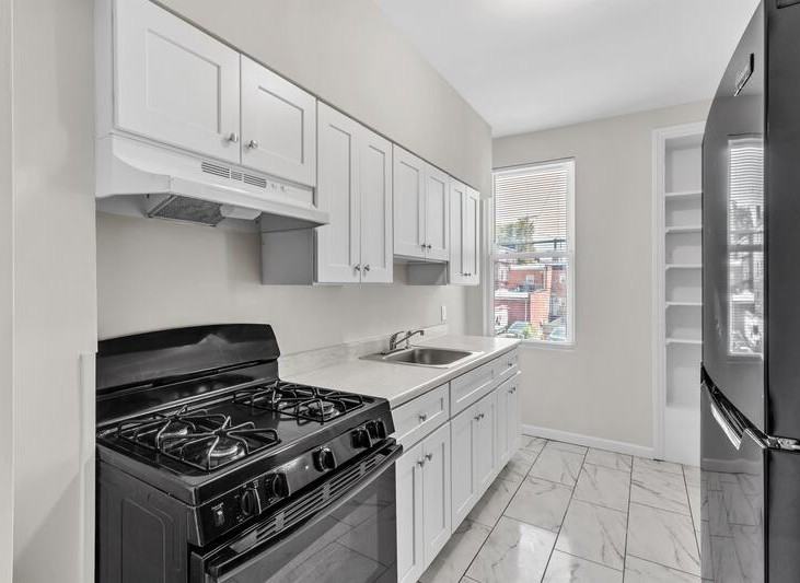2305 Wichita Ave - Photo 4 of 19