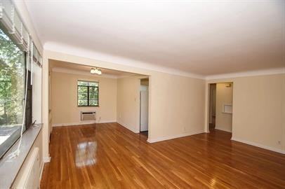 6005 Dryden Avenue - Photo 3 of 11