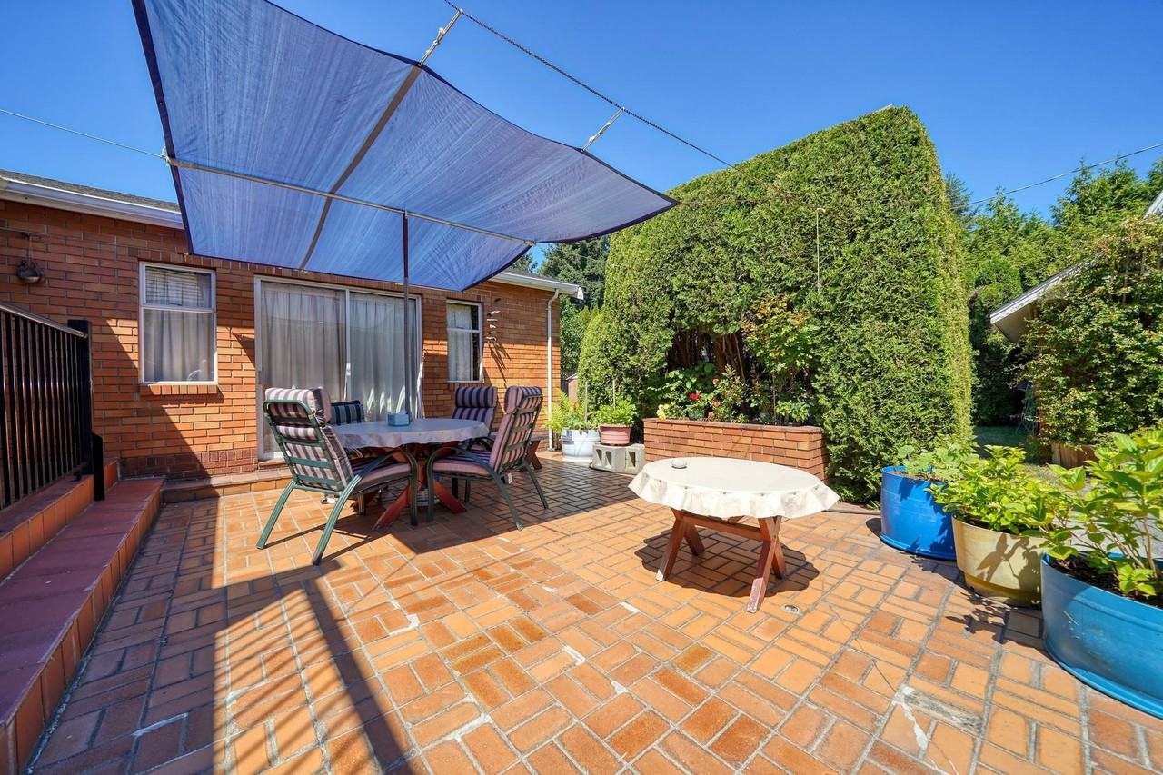 8591 Francis Road - Photo 3 of 19