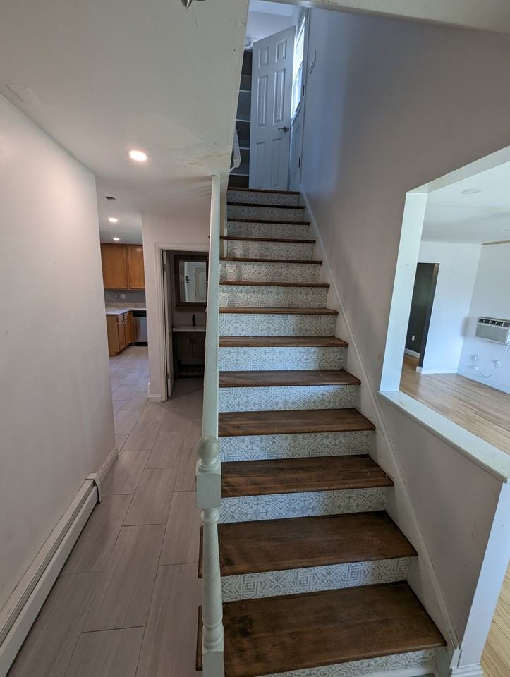 3572 S Hillcrest Dr #NA - Photo 3 of 14