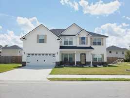 featured image of 65 Thorp Cir #1