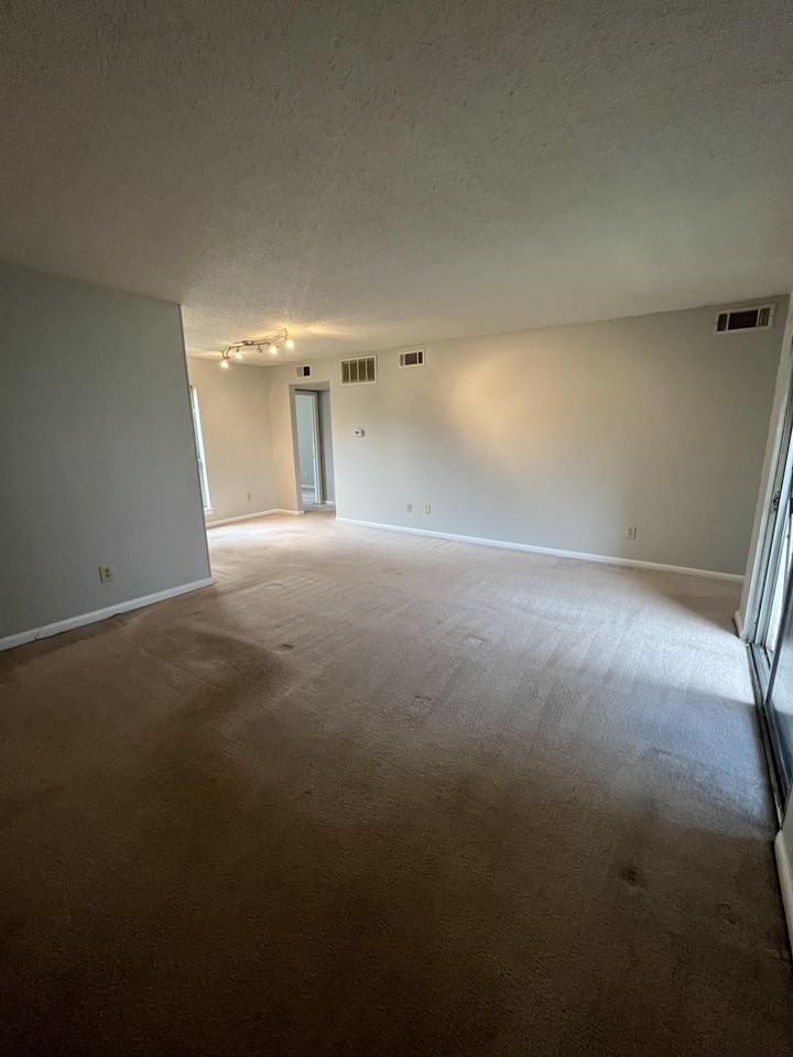 6774 Enchanted Oak Place - 1Unit 4 #1 - Photo 2 of 11