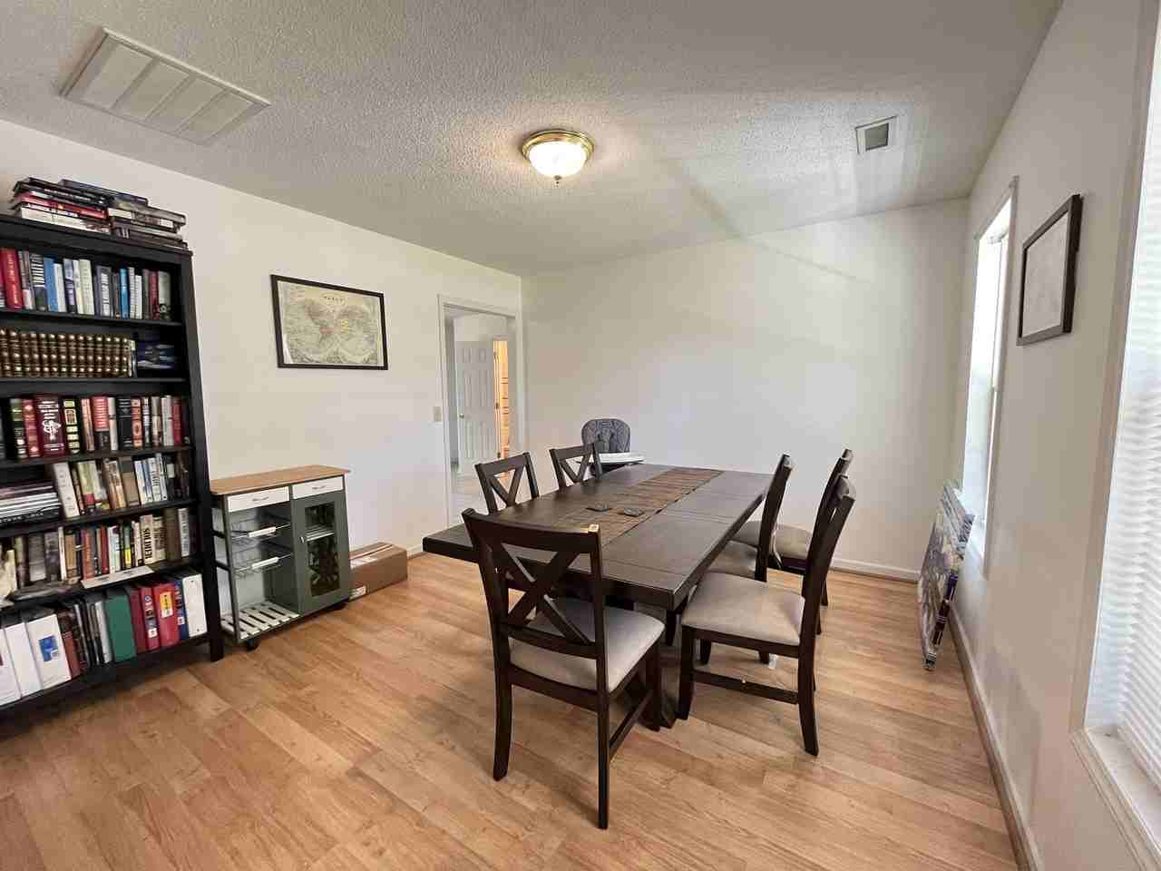 171 Green Links Dr #1 - Photo 3 of 17