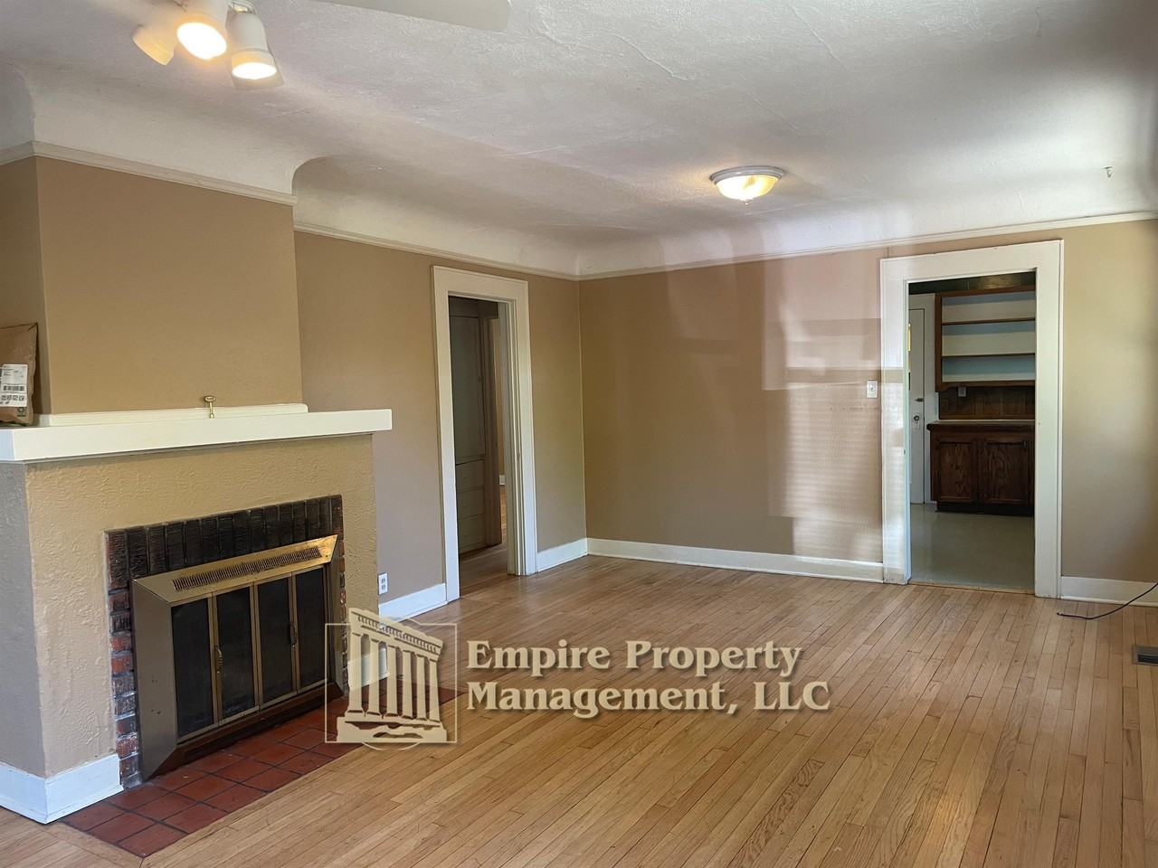 1764 W 9th Pl #1K9 - Photo 7 of 21