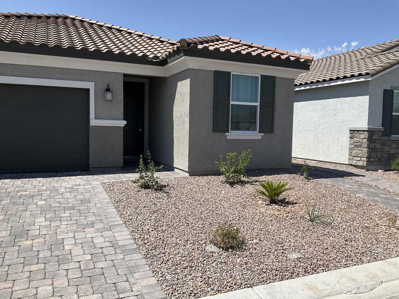 8957 Lucky Crest St #1 - Photo 3 of 20