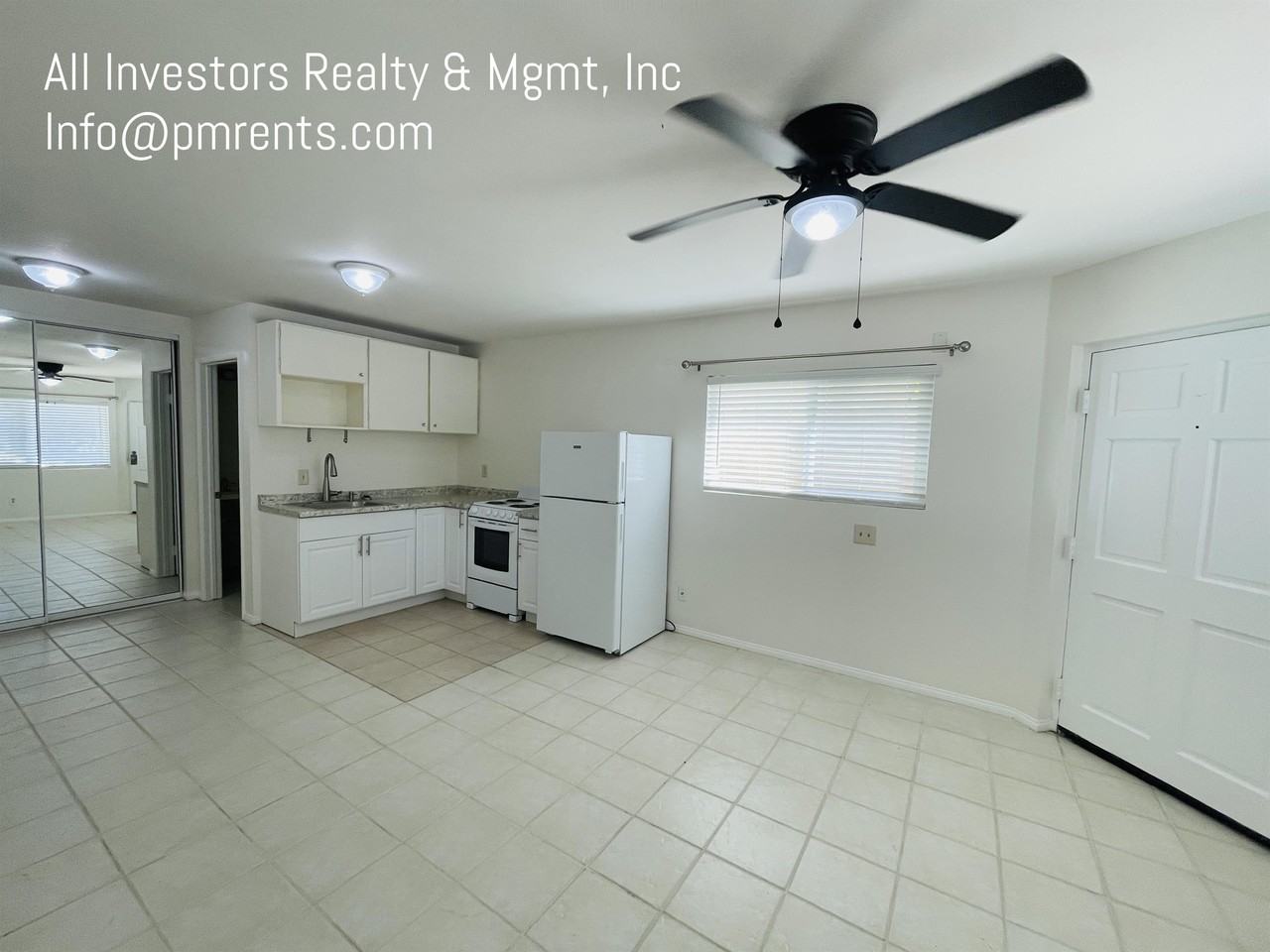 640 Grant St #1 - Photo 4 of 24