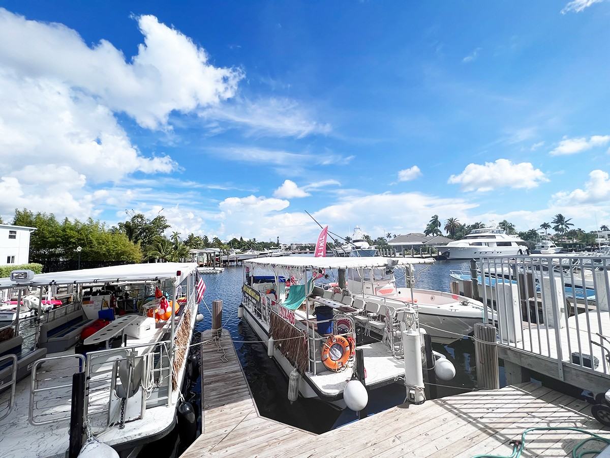 1401 Se 15th St Slip 2 - Photo 2 of 19