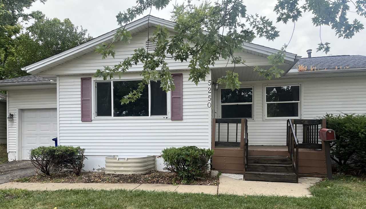 5250 Harbet Ave Nw #1