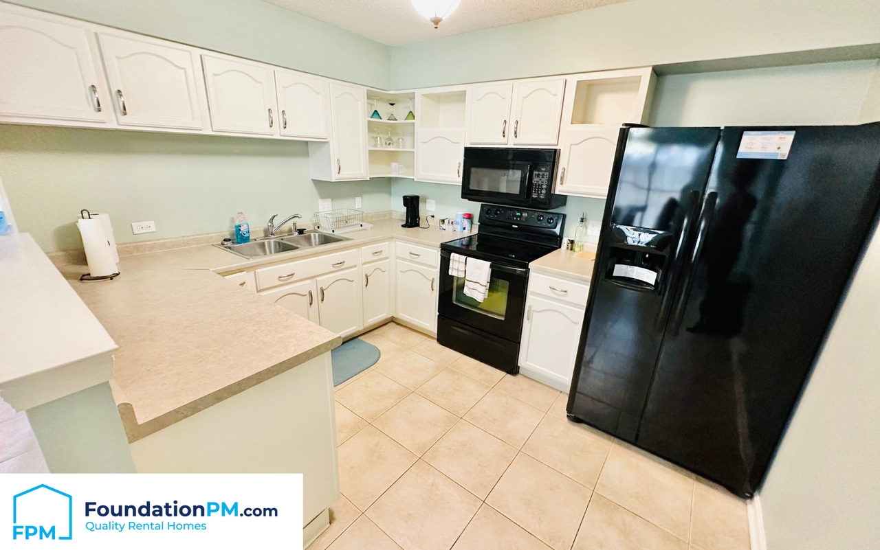 8276 Cedar Chest Dr #1 - Photo 3 of 17