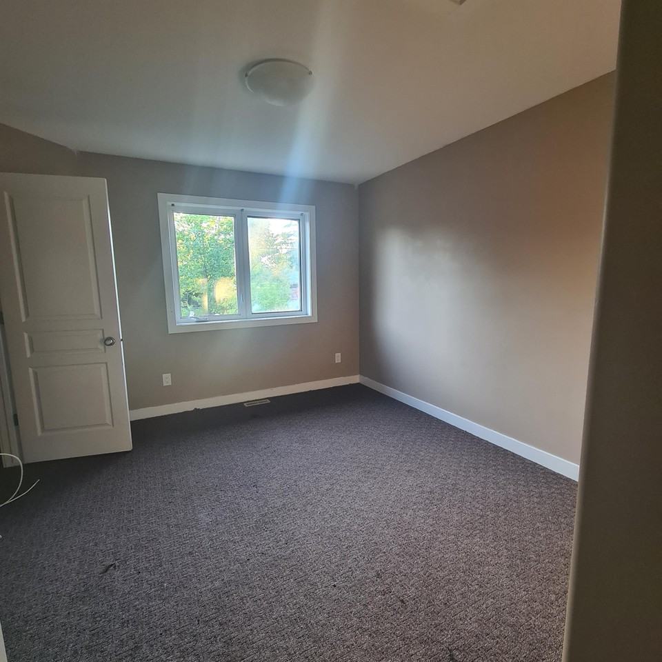 420 Toronto St #A - Photo 2 of 19