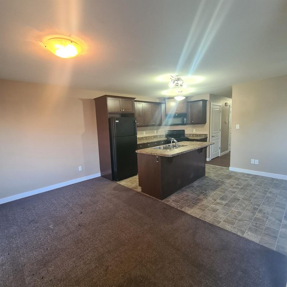 420 Toronto St #A - Photo 5 of 19