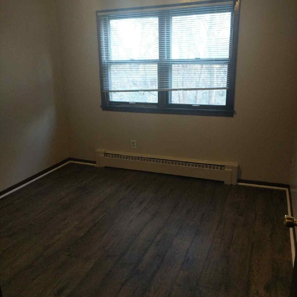 1560 Willis Avenue #3A - Photo 5 of 13